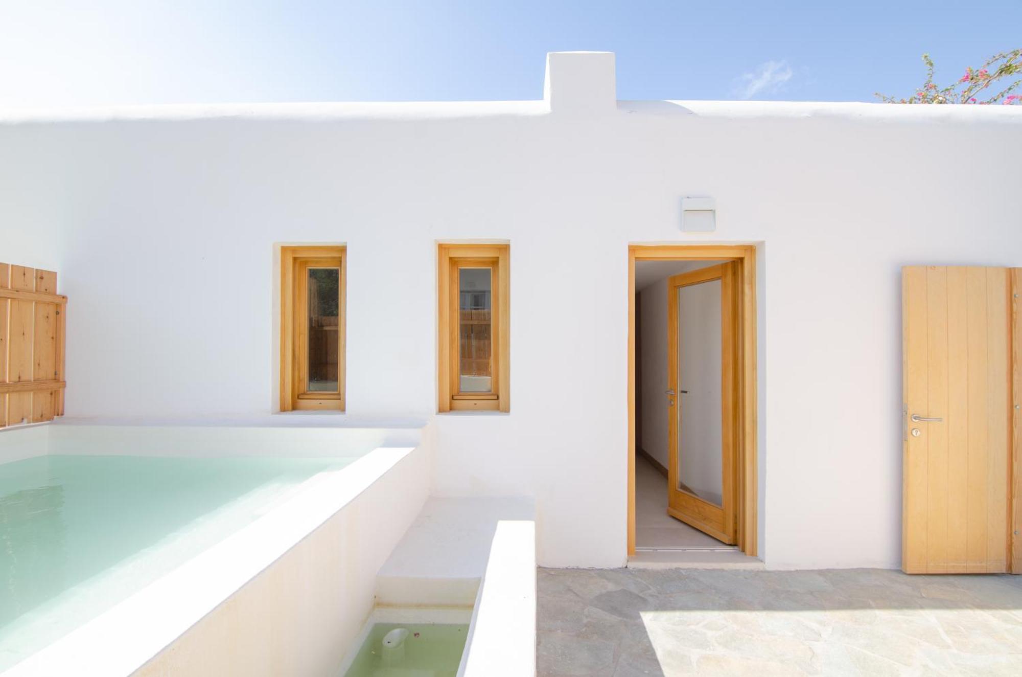 Dionysos Seaside Resort Ios Mylopotas Exterior photo